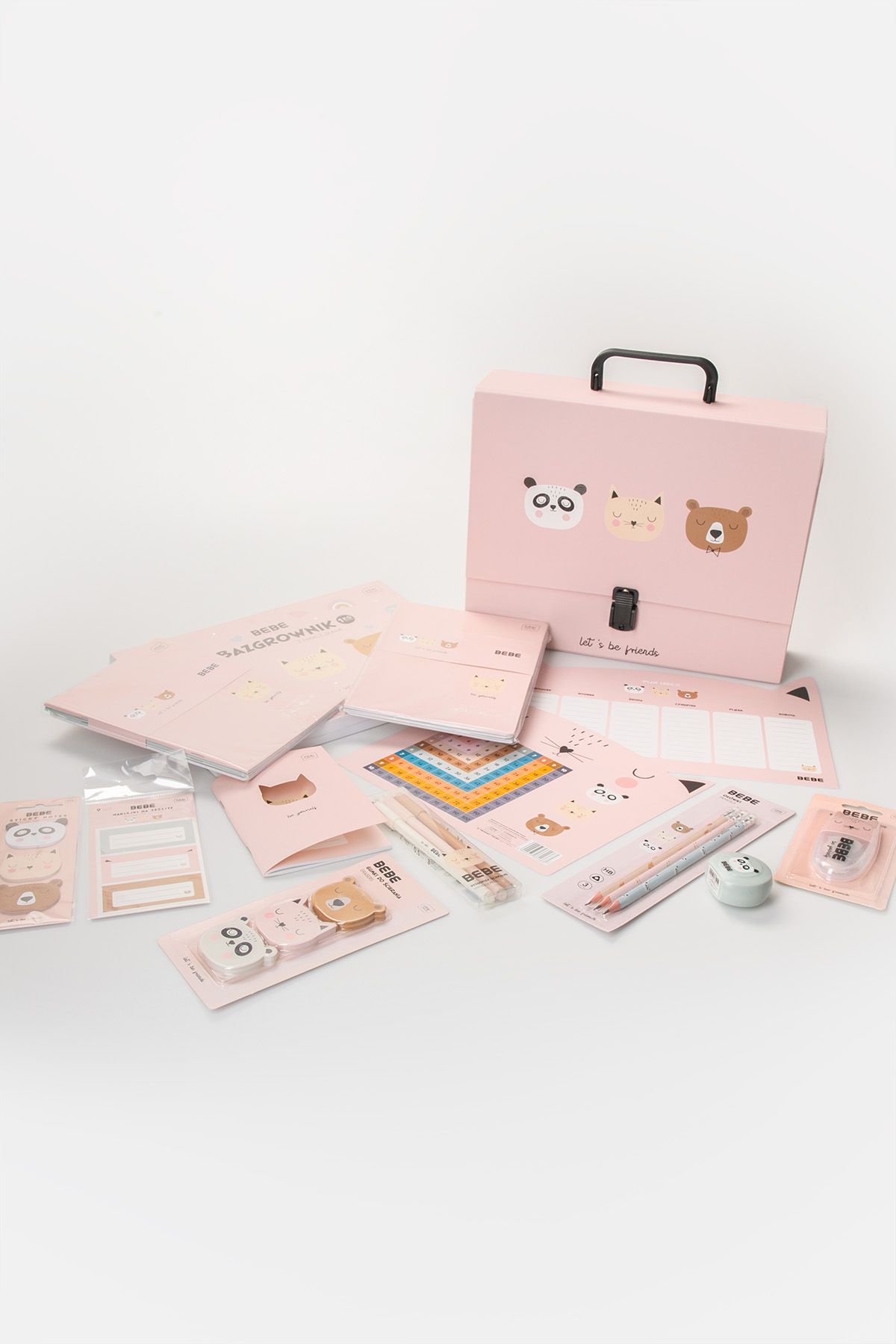 Teczka z rączką i wyposażeniem C4 - różowa w zwierzątka