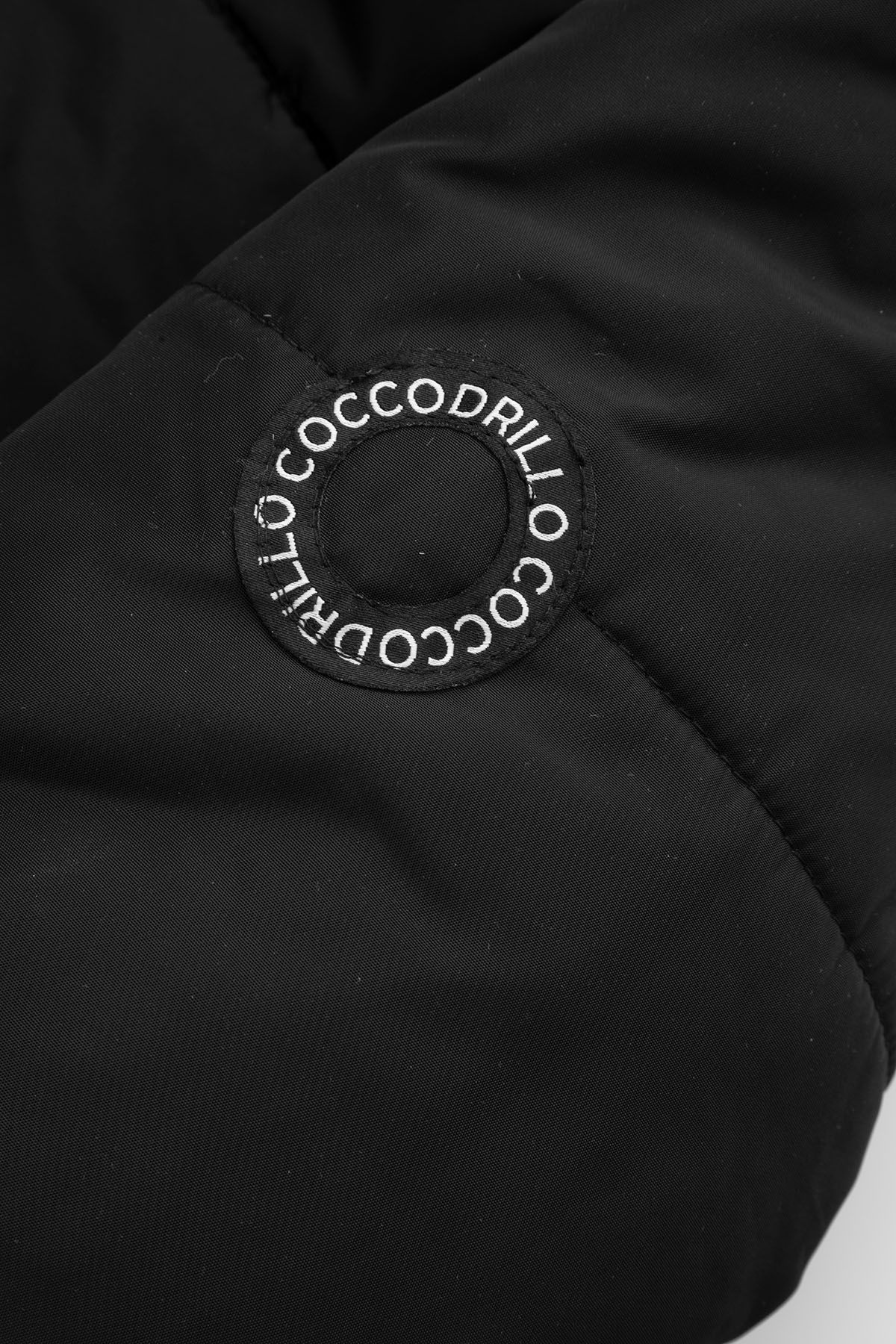 Kurtka zimowa - czarna z kapturem - COCCODRILLO | Mokida