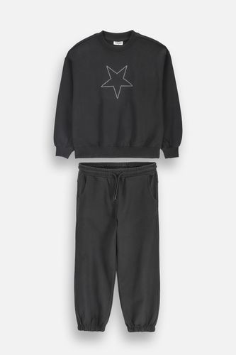 MOKIDA WEAR MOKIDA WEAR Komplet dresowy oversize czarny bluza z ozdobnymi kamyczkami w kształcie gwiazdy + spodnie rozmiar 146 dla dziewczynki